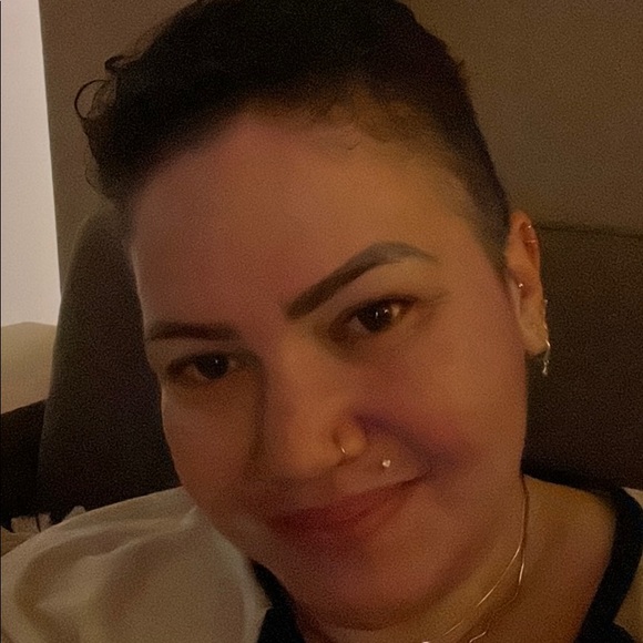 Meet your Posher, Donna - Picture 1 of 1